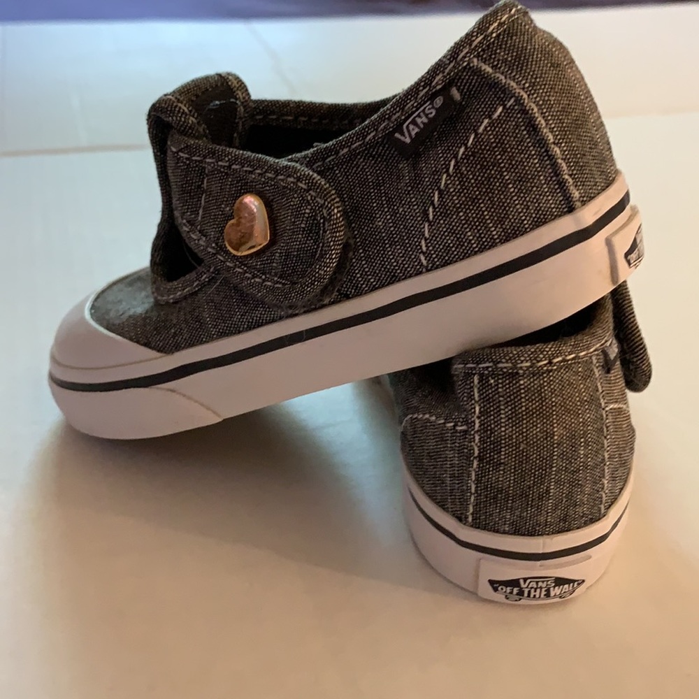 Vans Girls Canvas Sandals Toddlers Size 6 Gently Worn